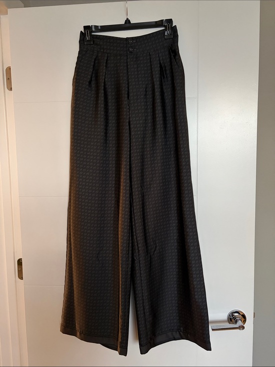Pants - Wide Leg Black Patterned Trousers